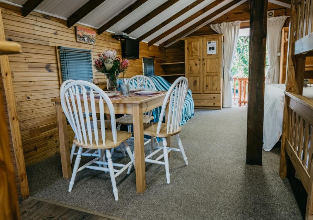 The Village Lodge Стормсривер Экстерьер фото